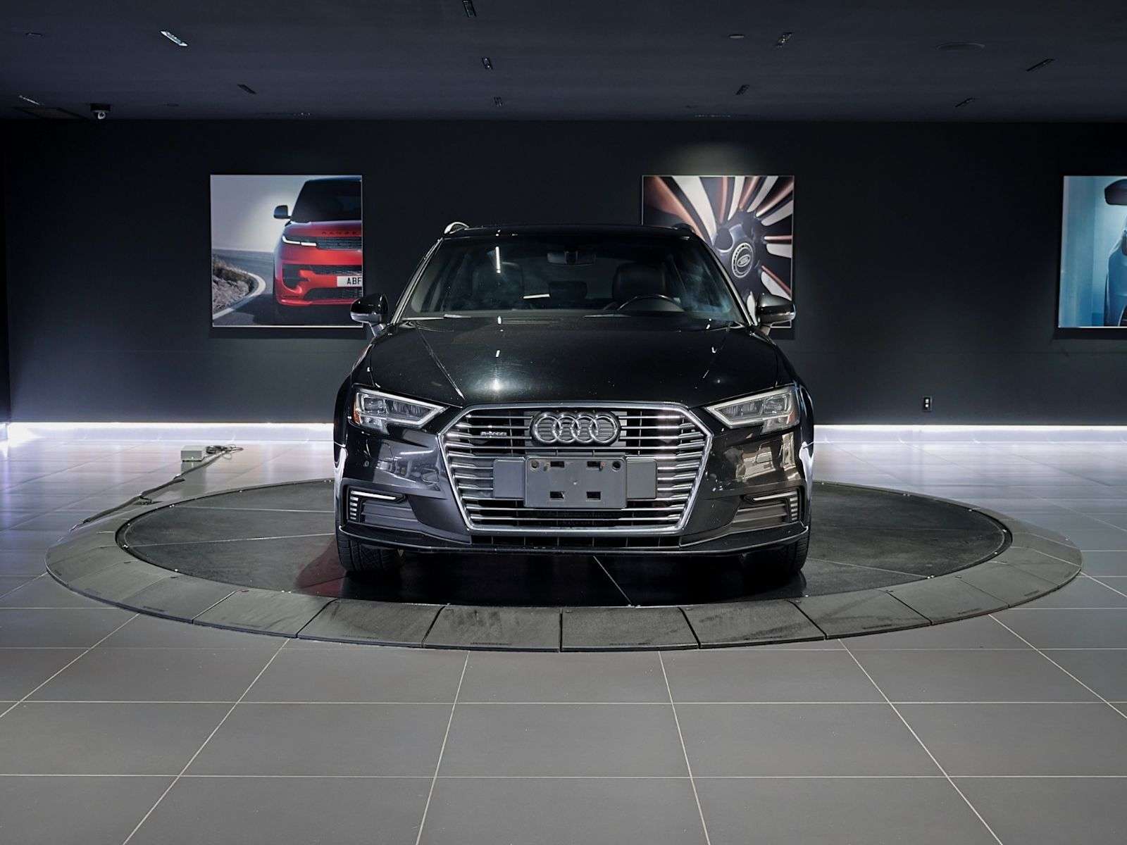 2017 Audi A3 Technik | quattro | Sunroof | Navigation | Bluetoo — снимка 1