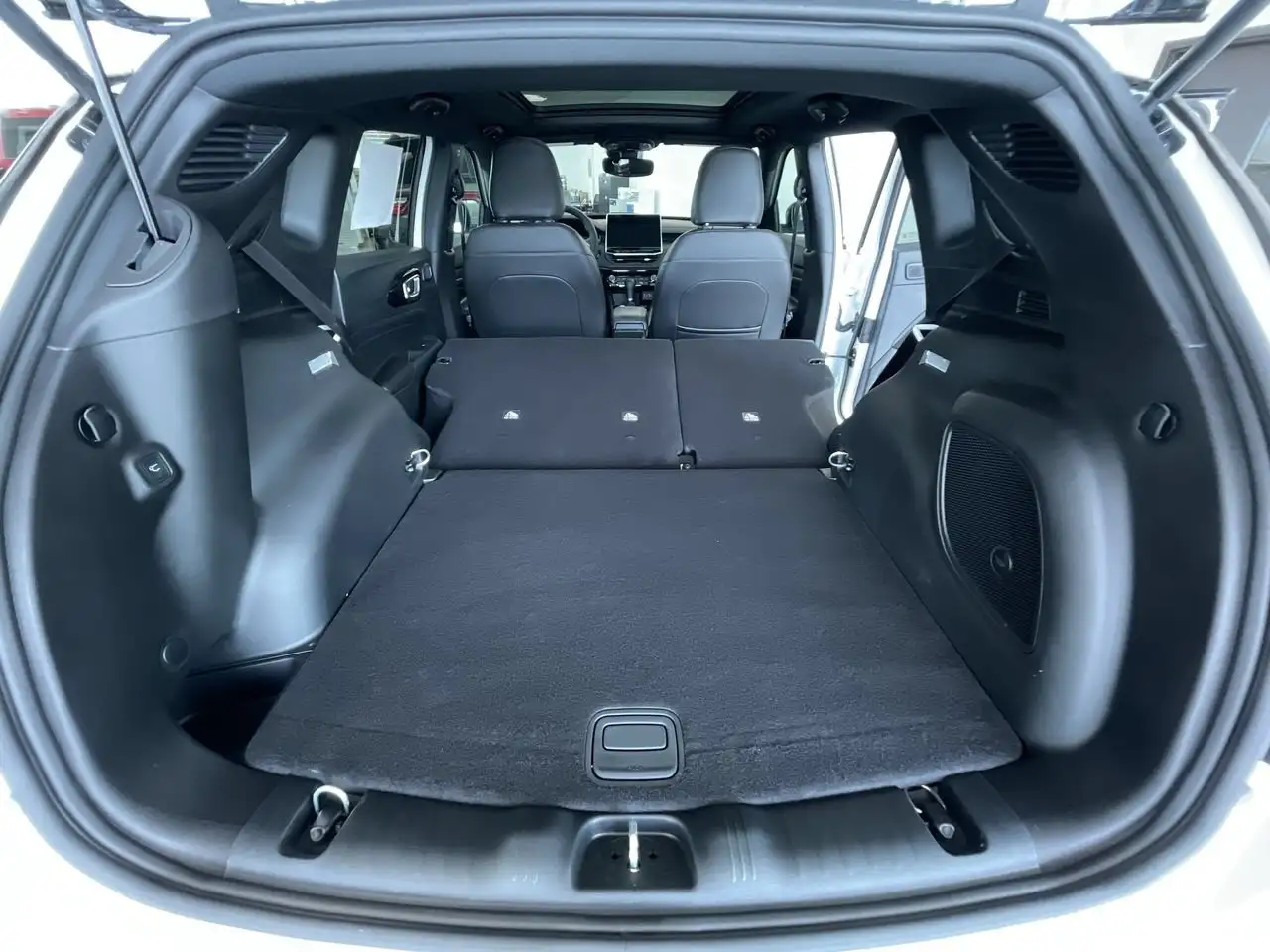 Jeep Compass photo Jeep Compass