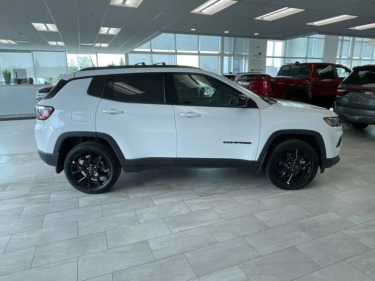 Jeep Compass photo Jeep Compass