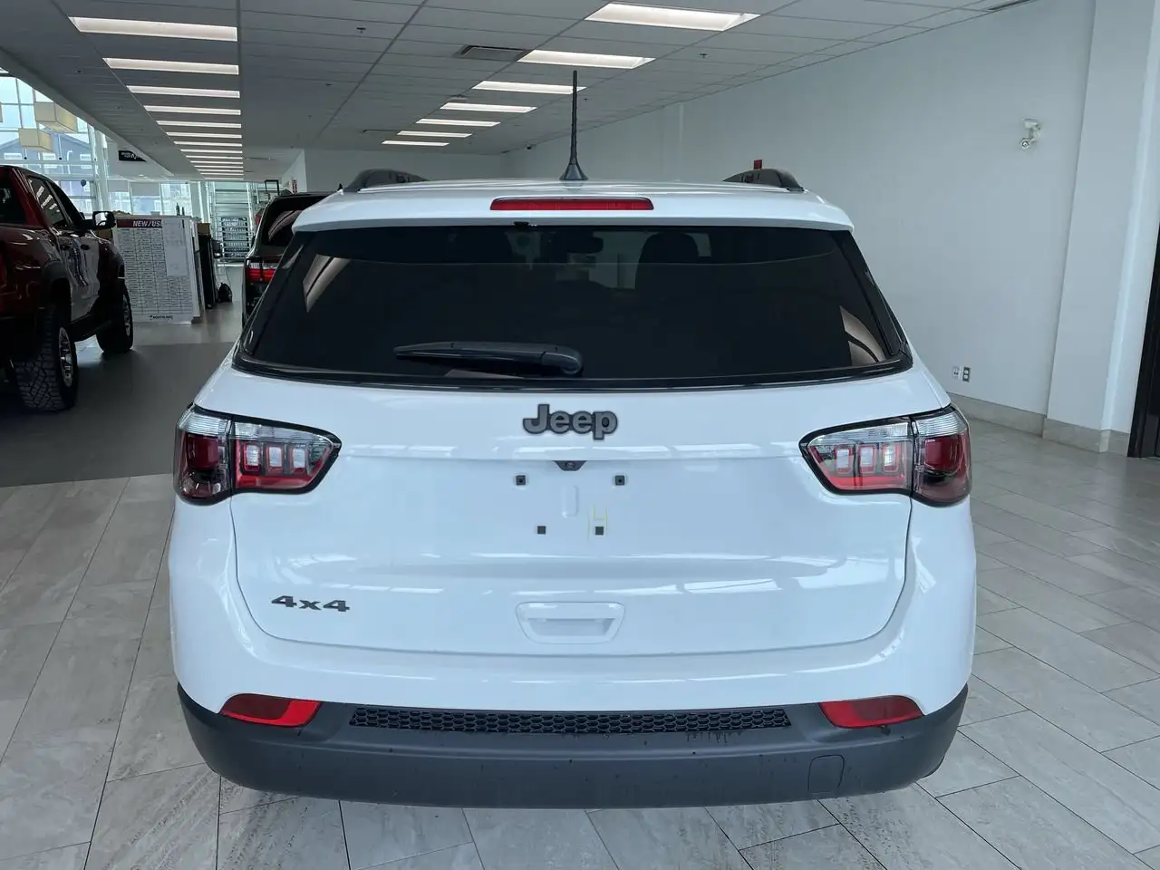 Jeep Compass photo Jeep Compass