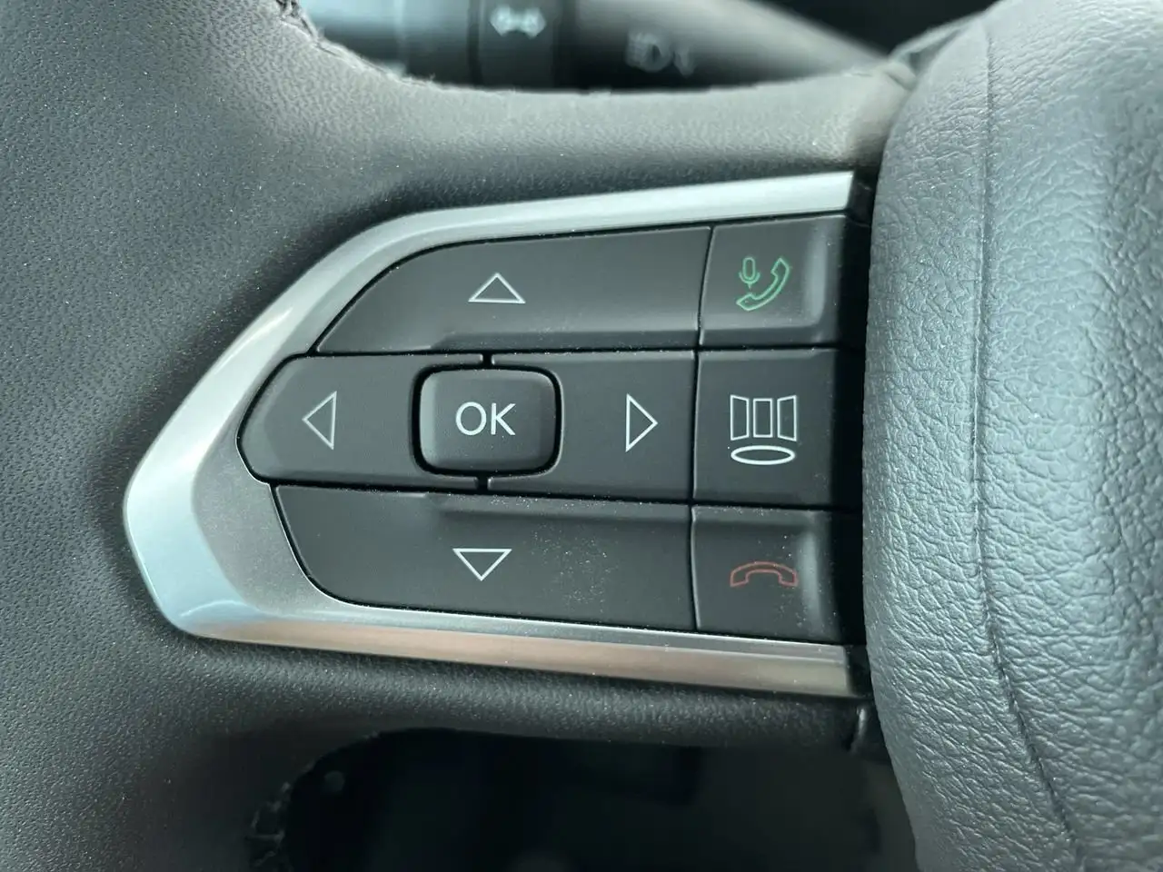 Jeep Compass photo Jeep Compass