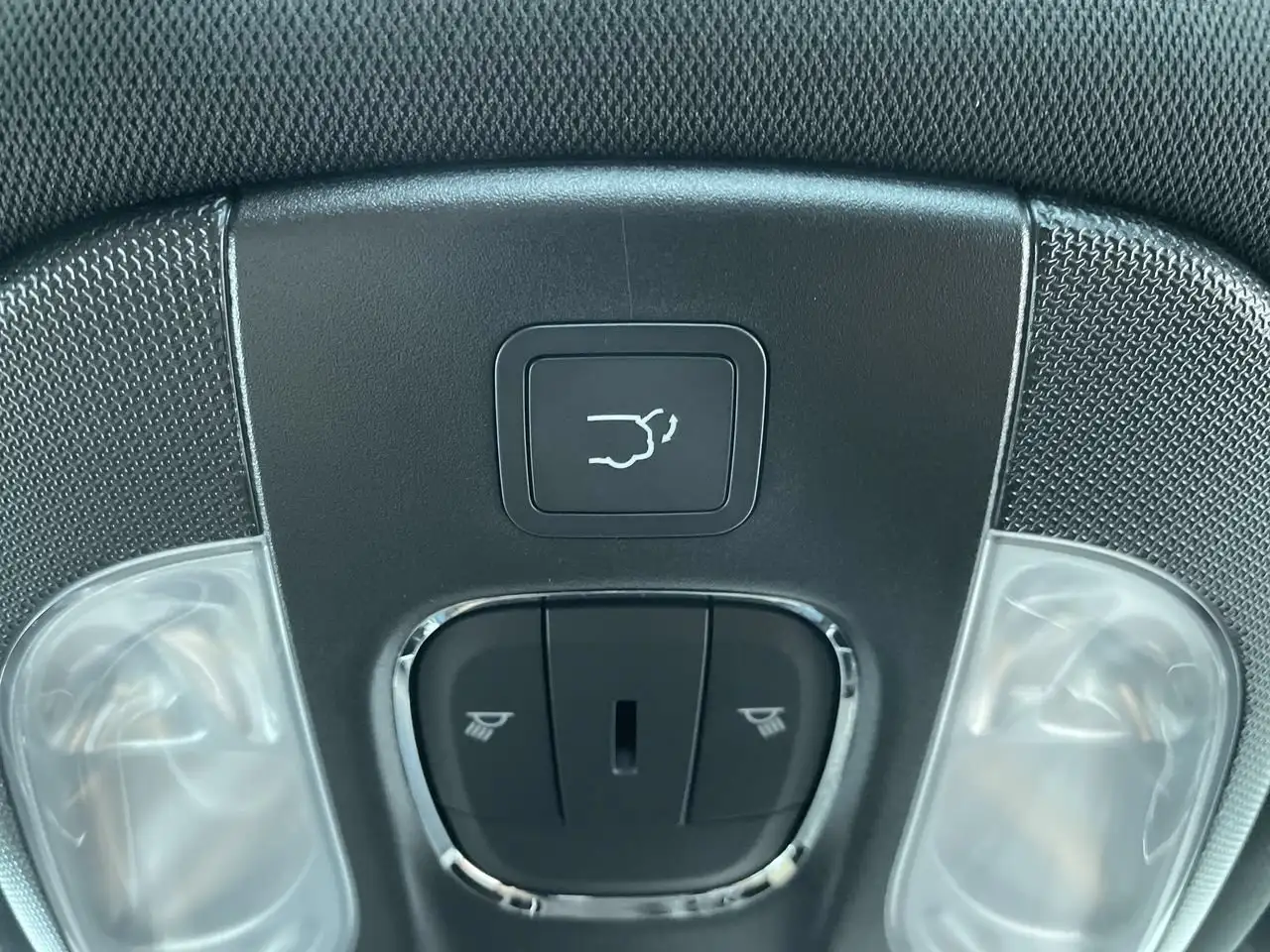 Jeep Compass photo Jeep Compass