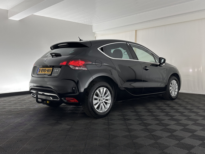 DS Automobiles DS 4 1.6 BlueHDi Chic *PANO-WINDOW | FULL-LED | LEATHER — photo 6