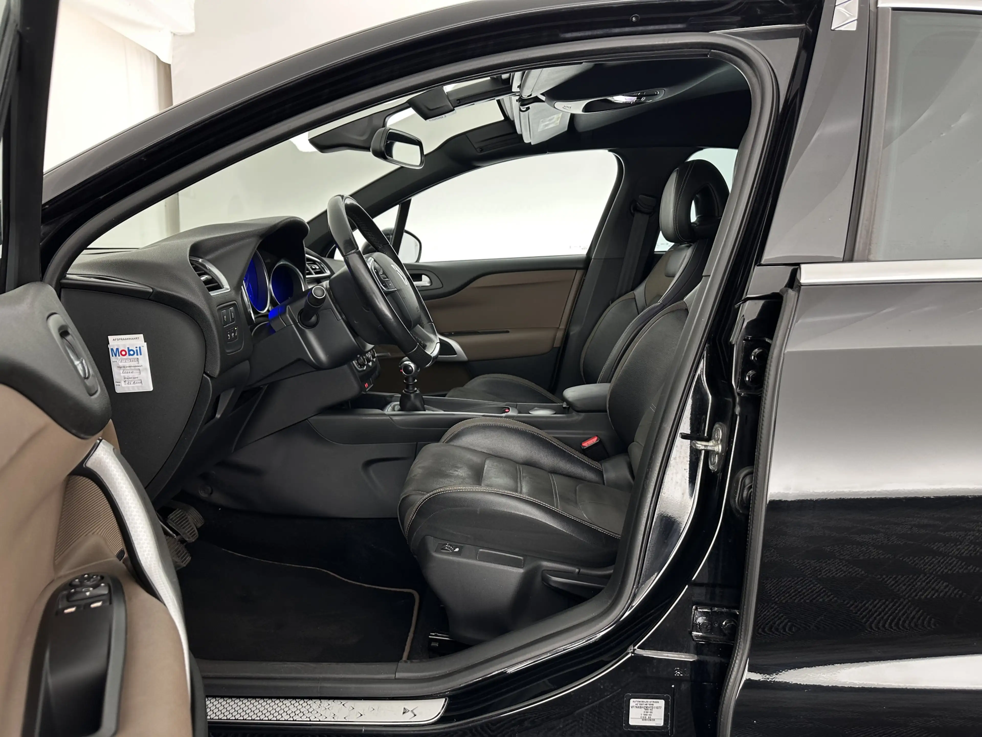 DS Automobiles DS 4 1.6 BlueHDi Chic *PANO-WINDOW | FULL-LED | LEATHER — photo 8