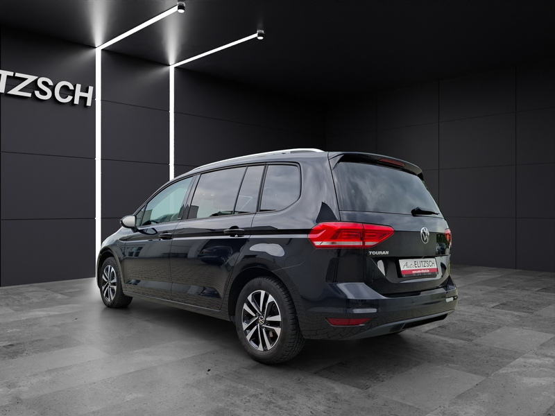 Volkswagen Touran TSI United Standhzg 7-Si LED Navi ACC RFK SHZ — photo 3