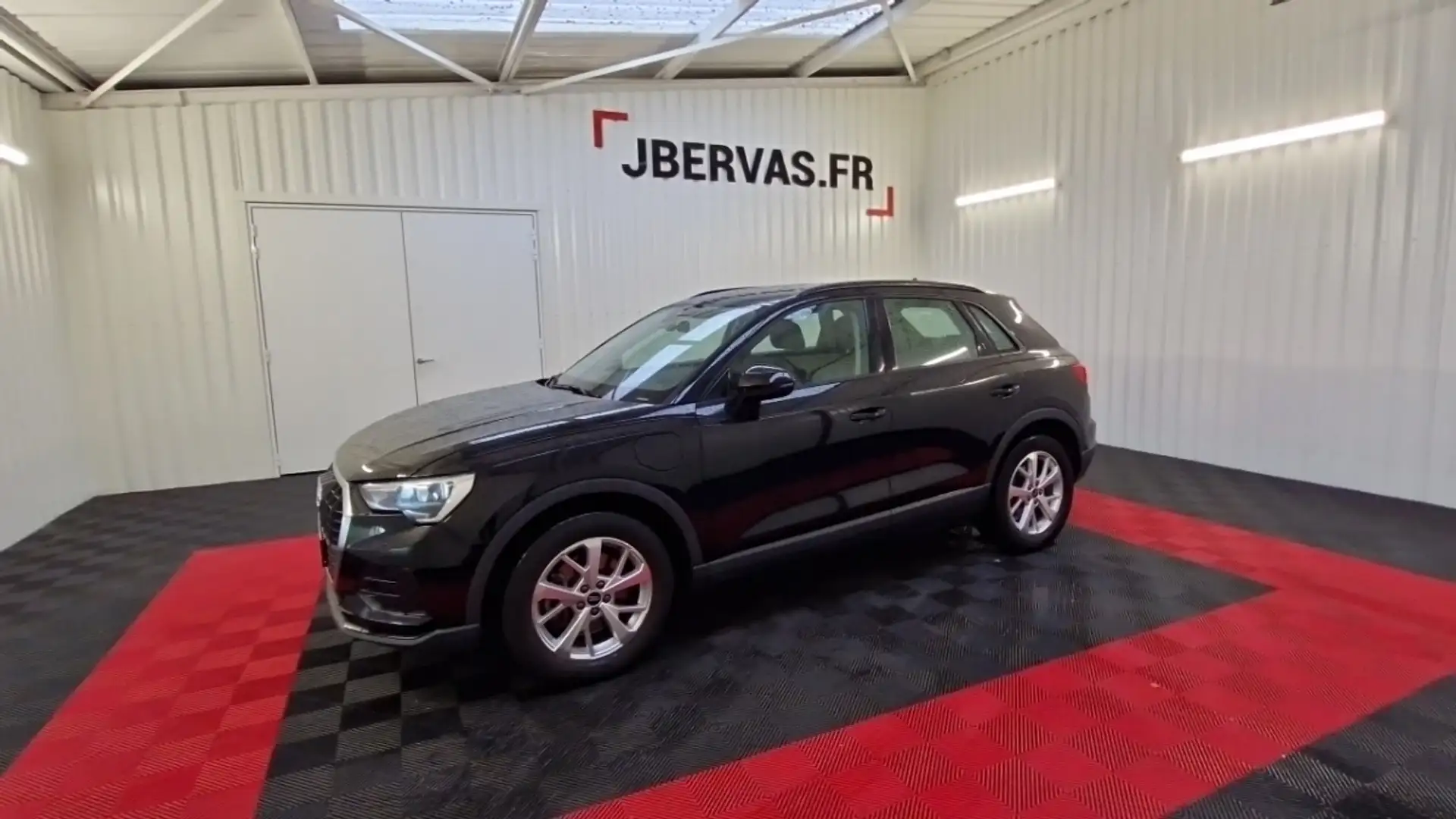 Audi Q3 45 TFSI E 245 S tronic - 1