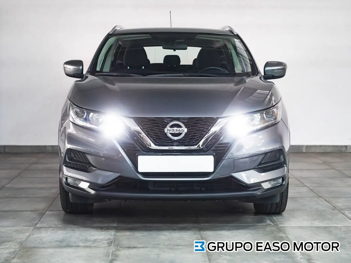 Nissan Qashqai 1.3 DIG-T N-Style 4x2 103kW Gris - 2