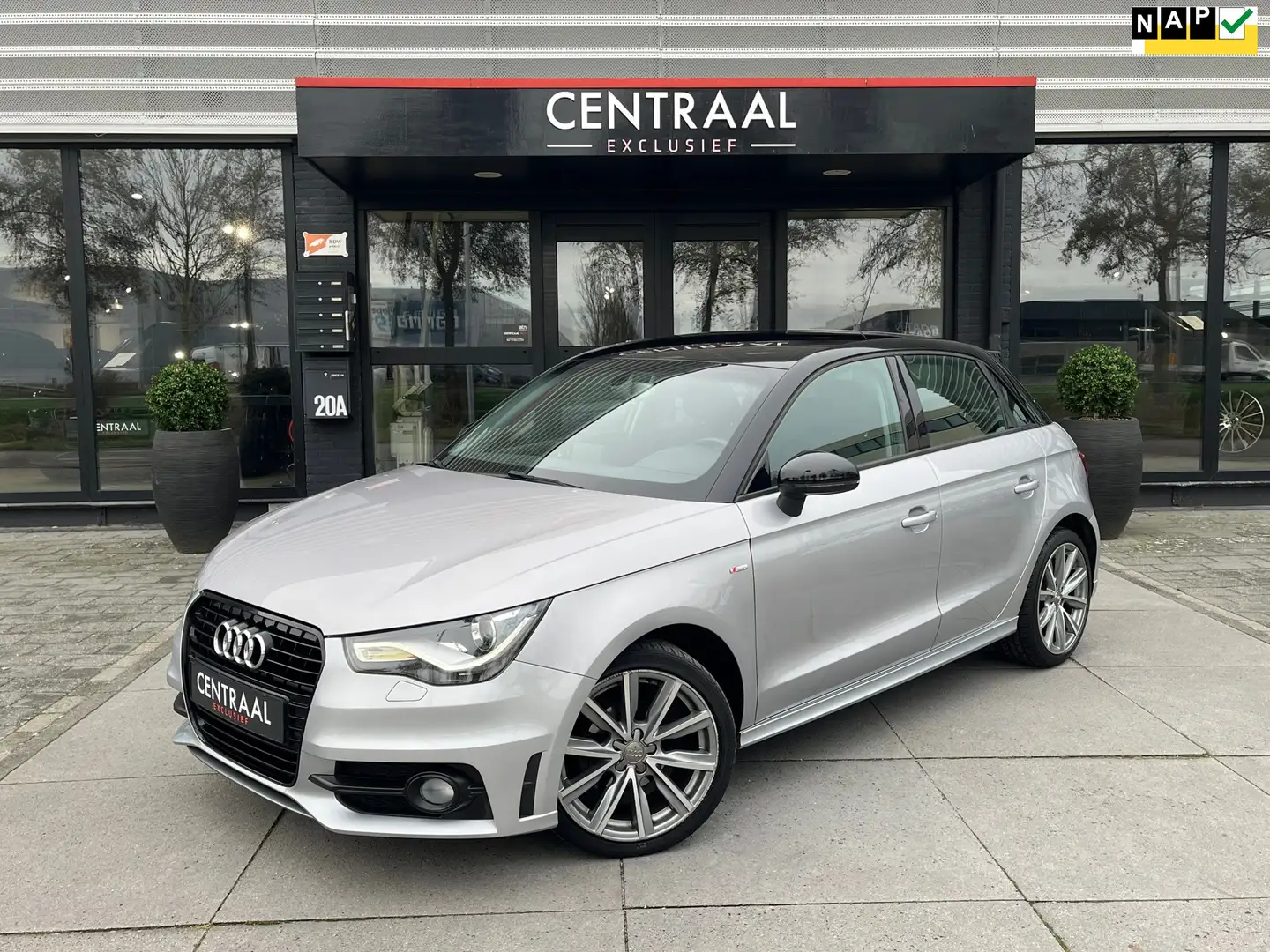 Audi A1 Sportback 1.2 TFSI S-Line|NL-Auto|Navi|Cruise Cont Argent - 1