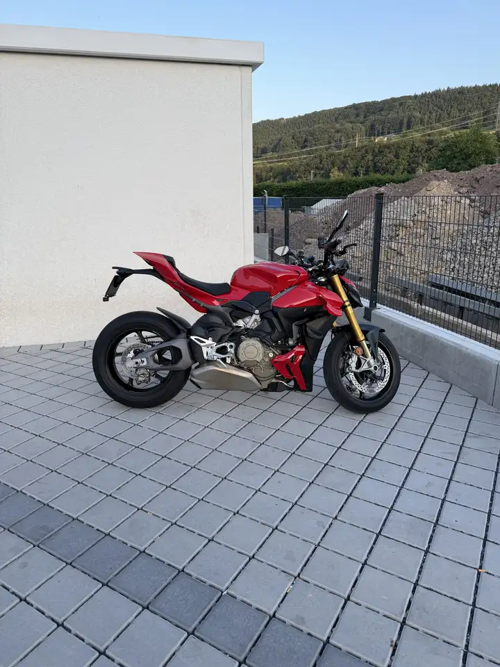 Ducati Streetfighter