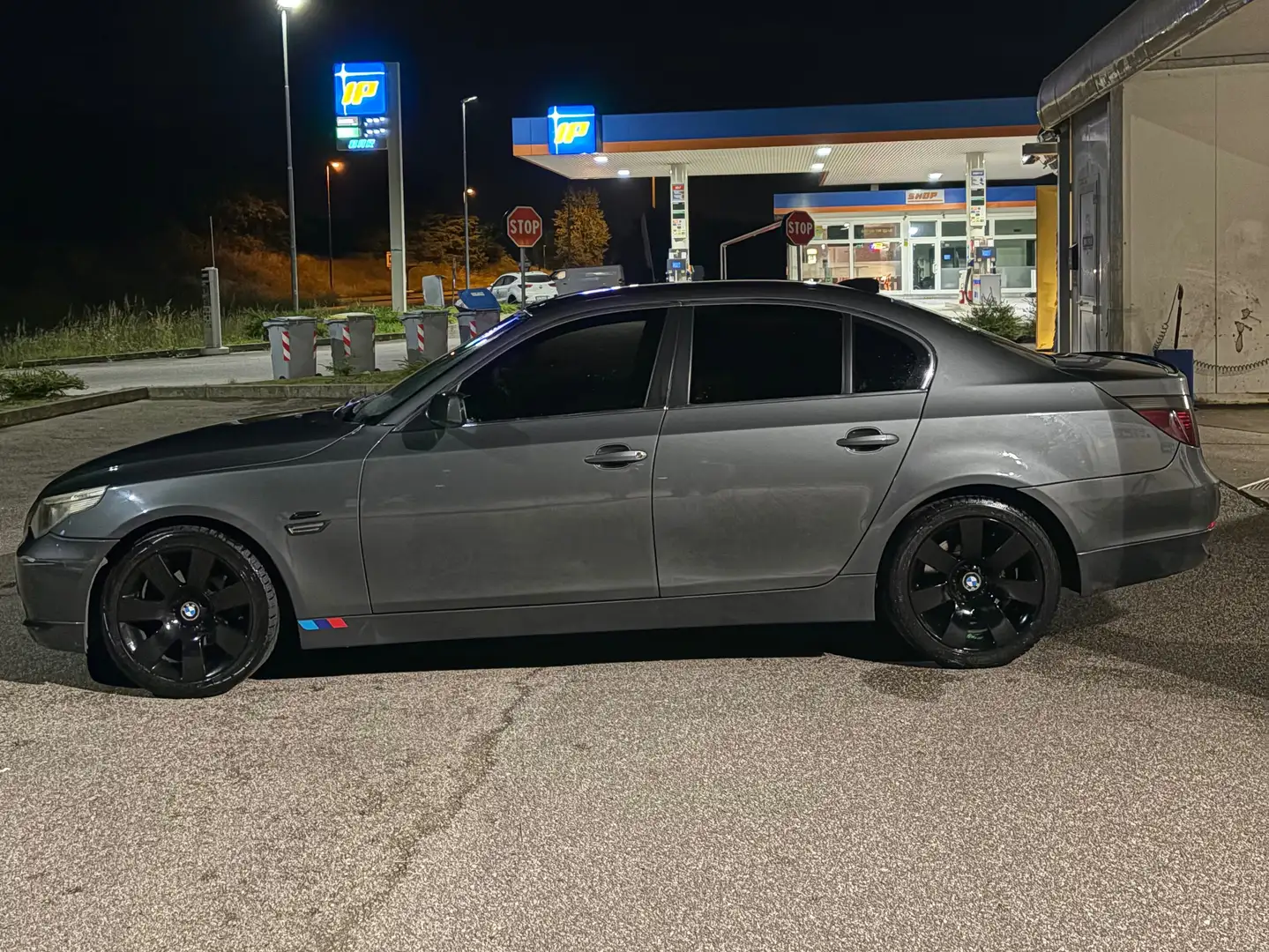 BMW 525 525d E60 - 2