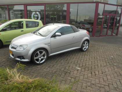 Opel Tigra TwinTop 1.4-16V Sport