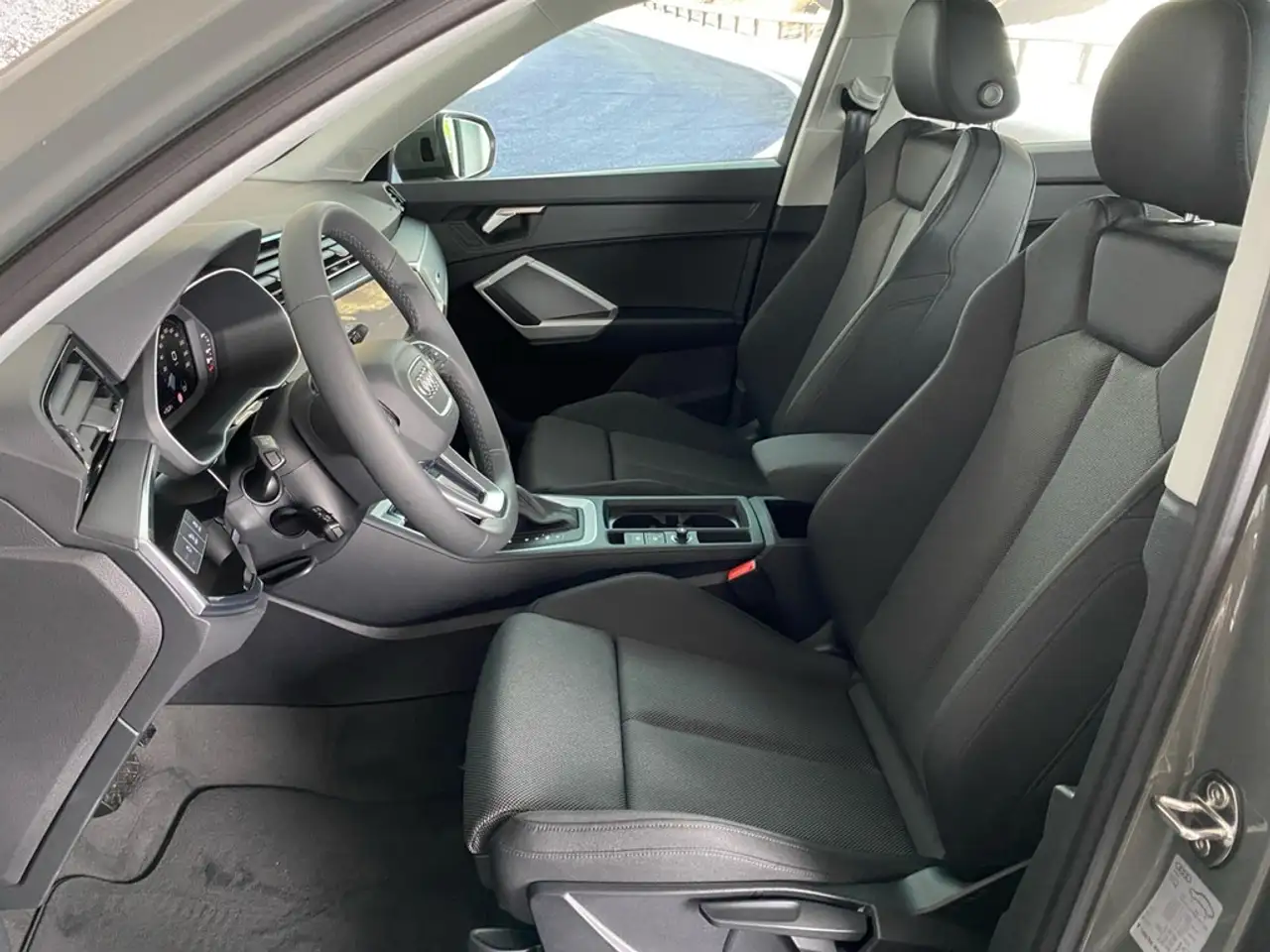 Audi Q3 advanced 35 TFSI ACC+PDC+RFK+CARPLAY+DAB+LED+ 4