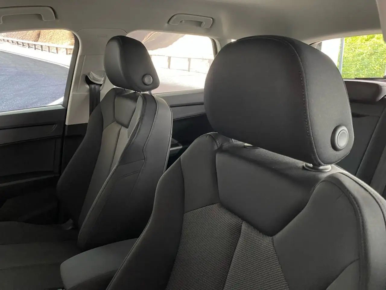 Audi Q3 advanced 35 TFSI ACC+PDC+RFK+CARPLAY+DAB+LED+ 5