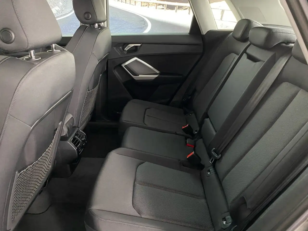 Audi Q3 advanced 35 TFSI ACC+PDC+RFK+CARPLAY+DAB+LED+ 6