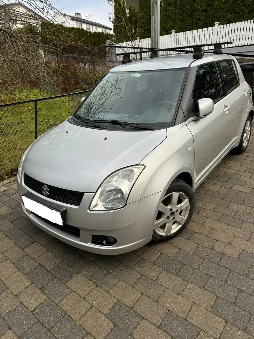 Suzuki Swift 1.3i 16v GL X-Ceptional Argent - 1