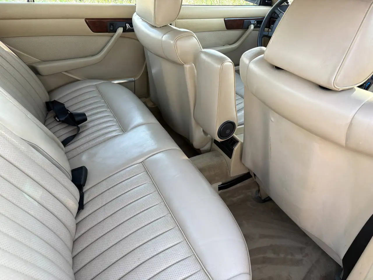 Mercedes-Benz w126 V8, foto 12