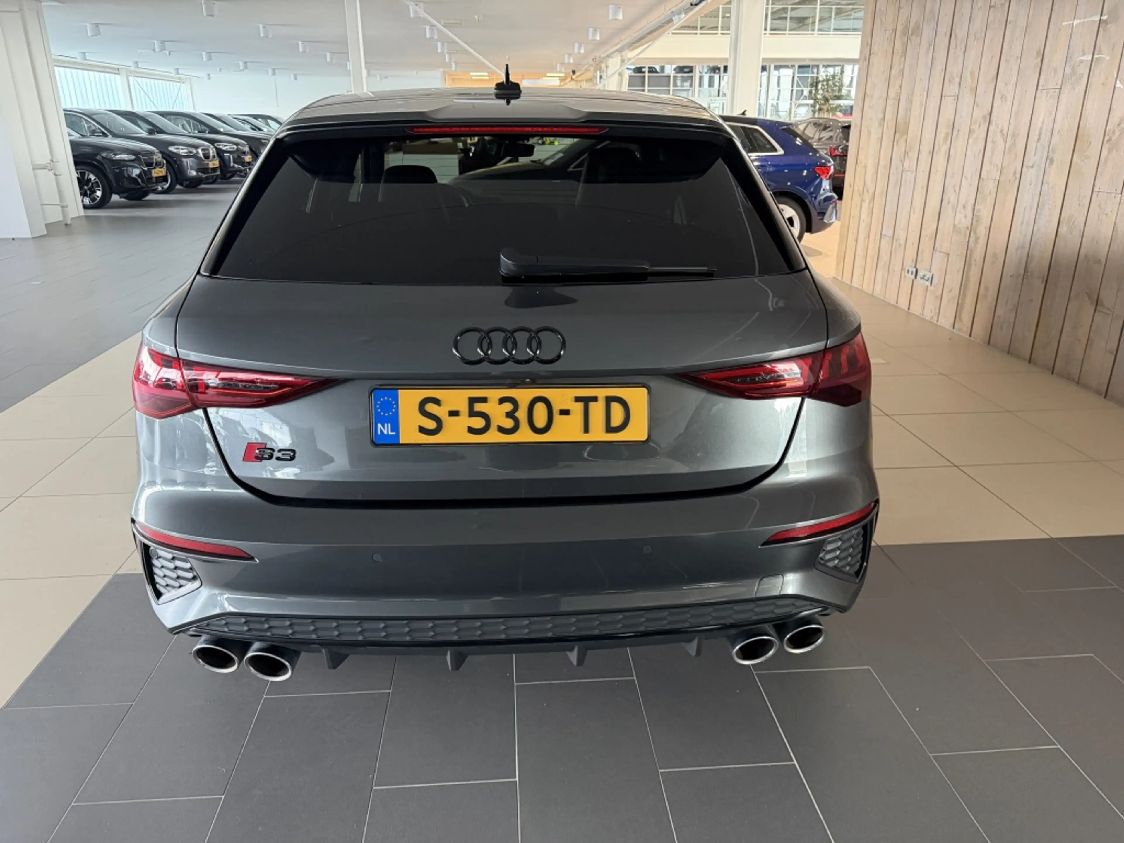Audi S3 Sportback 2.0 TFSI Quattro Edition One — photo 6