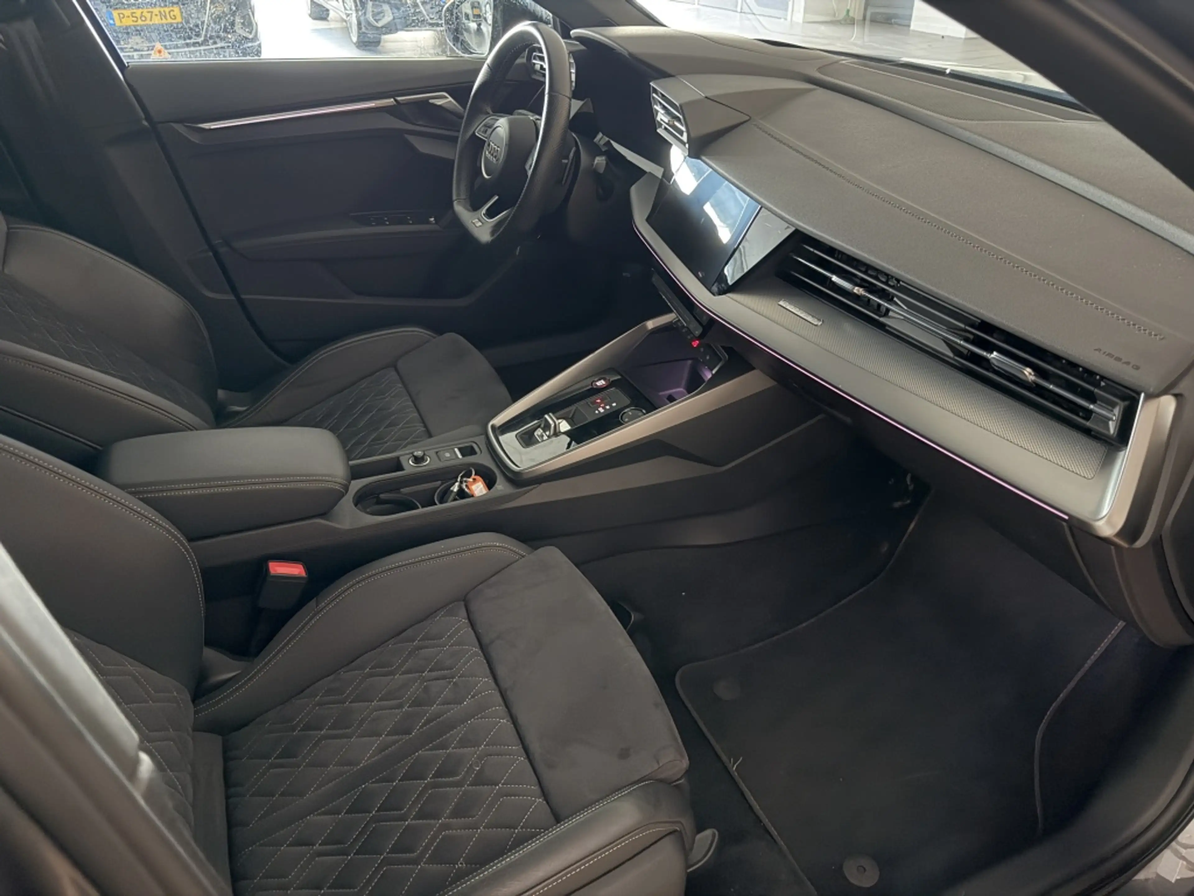Audi S3 Sportback 2.0 TFSI Quattro Edition One — photo 4