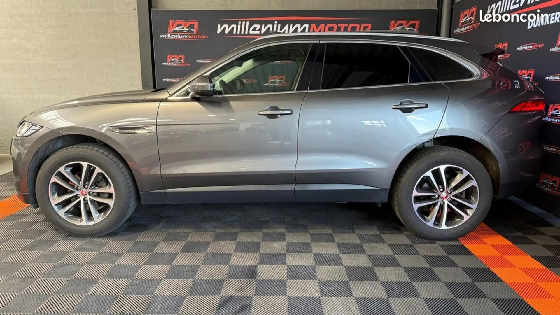 Jaguar F-Pace f.pace prestige 2.0 180 cv bva awd garantie 6 mois - 2
