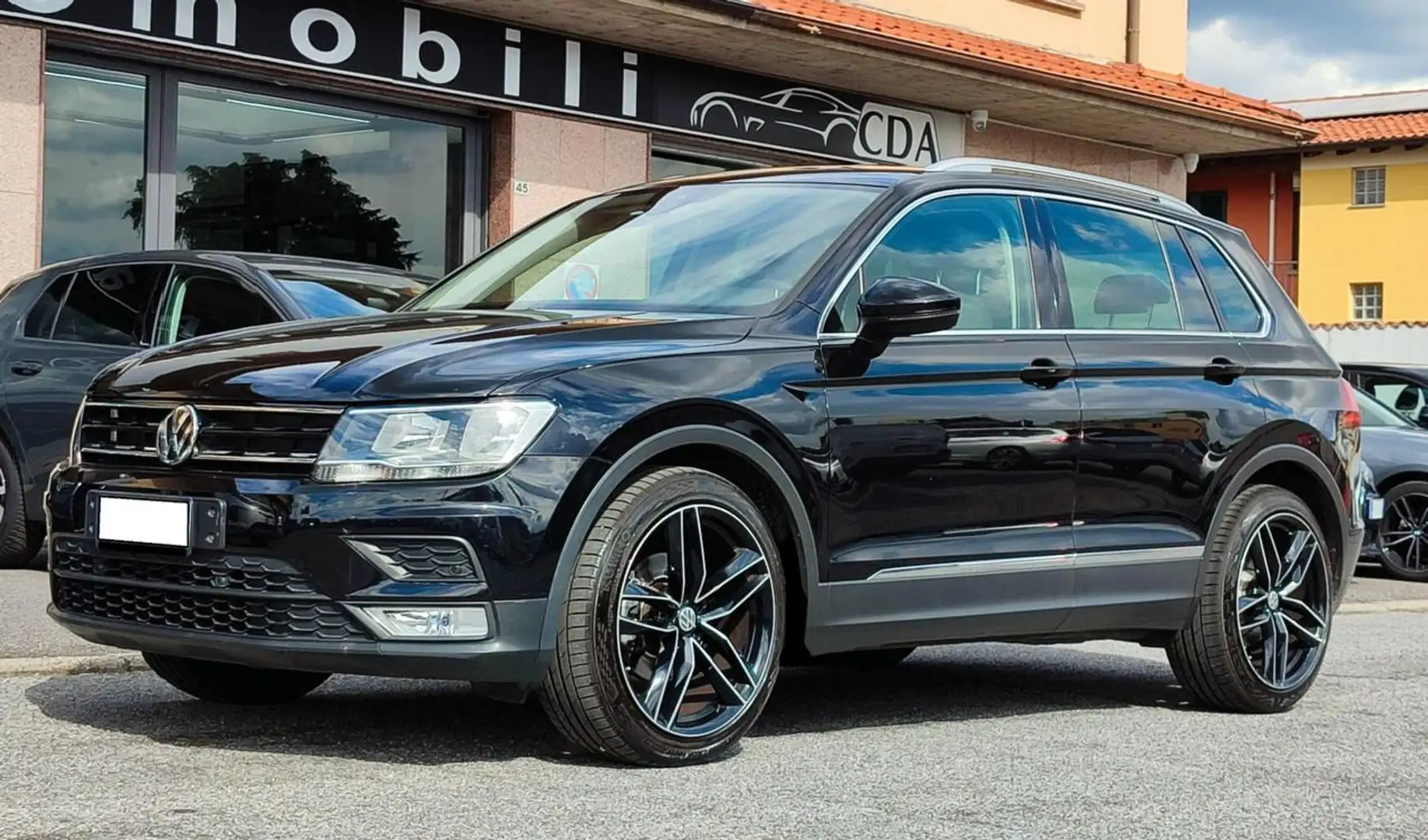 Volkswagen Tiguan 1.6 TDI Business BMT Nero - 1