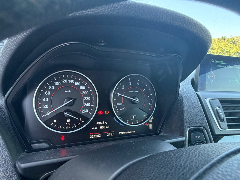 BMW 118 118iA — photo 11