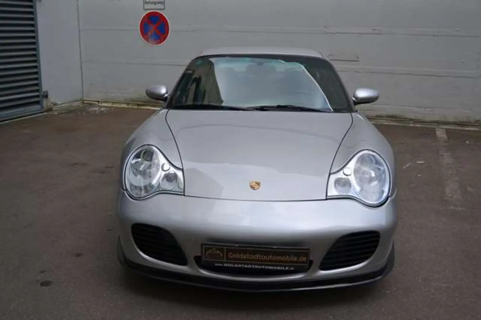 Porsche 996 911 Turbo Coupé Silber - 2