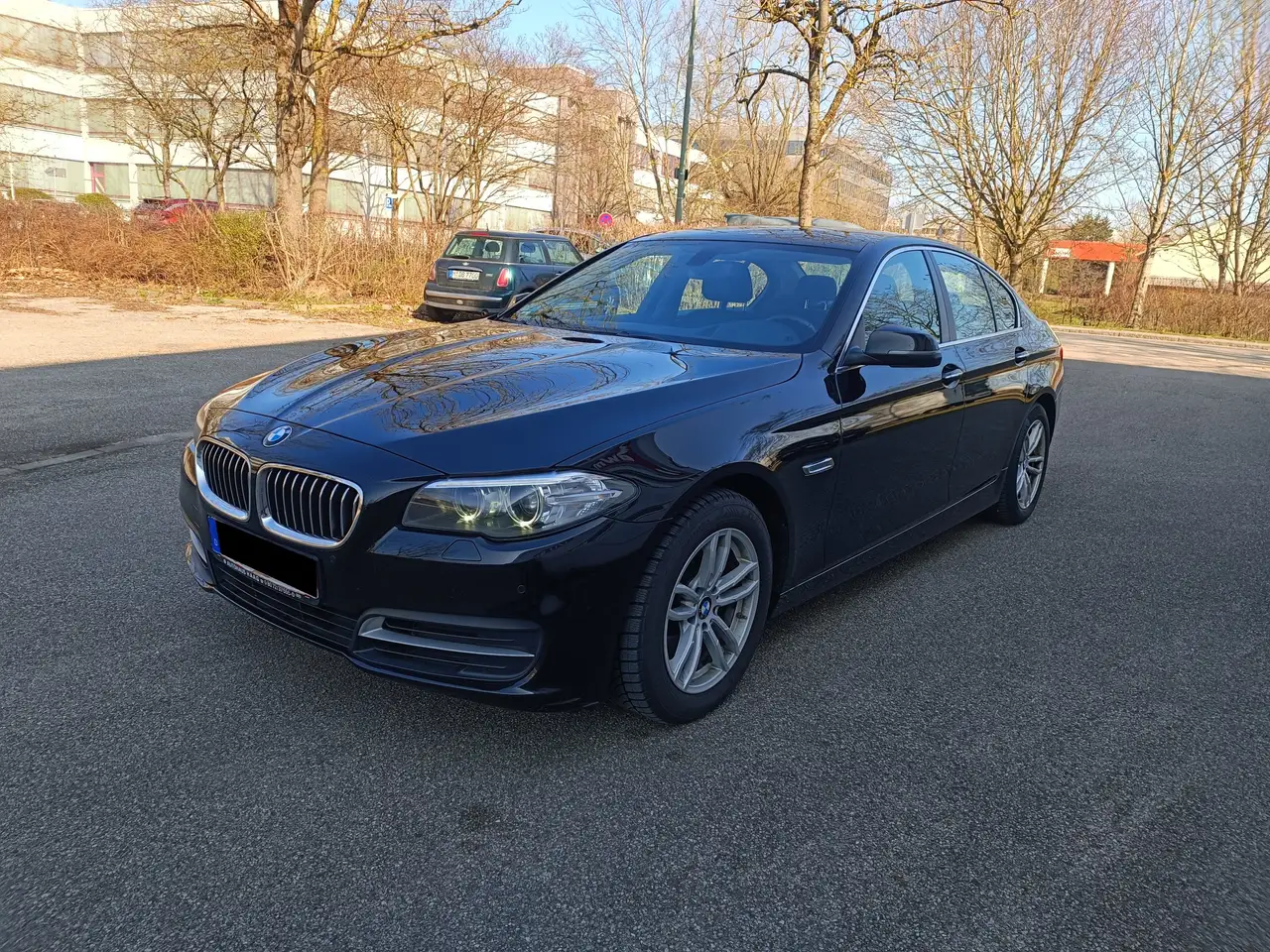 BMW 518