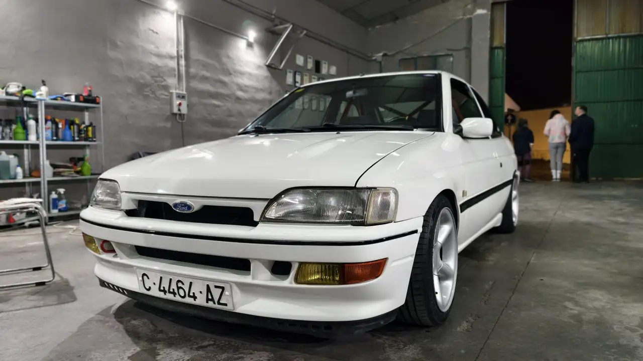 Ford Escort RS 2000i 16v, foto 4
