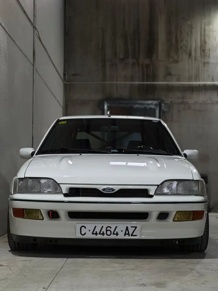 Ford Escort RS 2000i 16v, foto 3