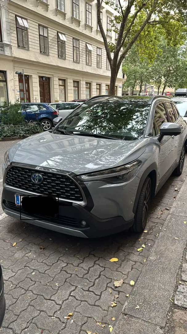 Toyota Corolla Cross Corolla Cross 2,0 Hybrid Lounge 2WD Lounge Silber - 1