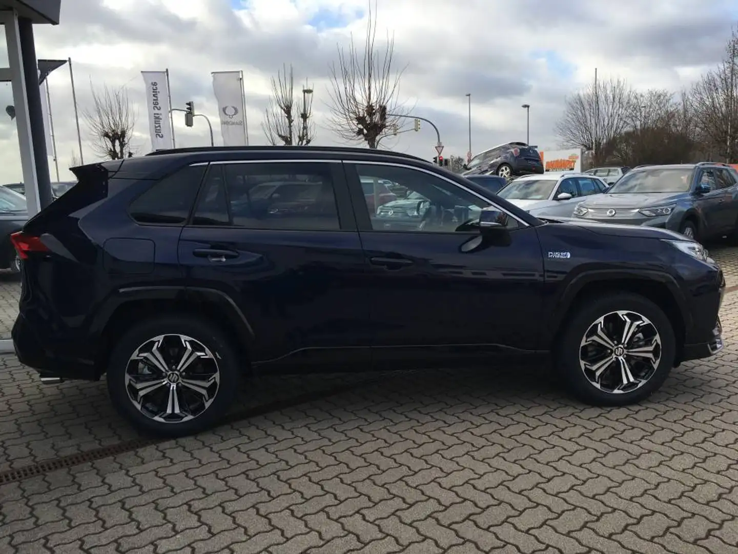 Suzuki Across 2.5 Comfort+ E-Four-Allrad Anhängerkupplung Blau - 2