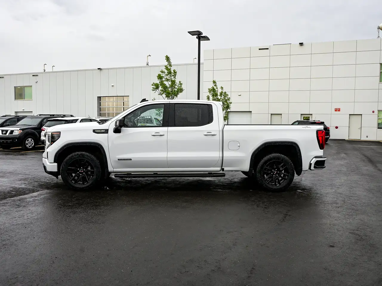 GMC Sierra 1500 снимка GMC Sierra 1500