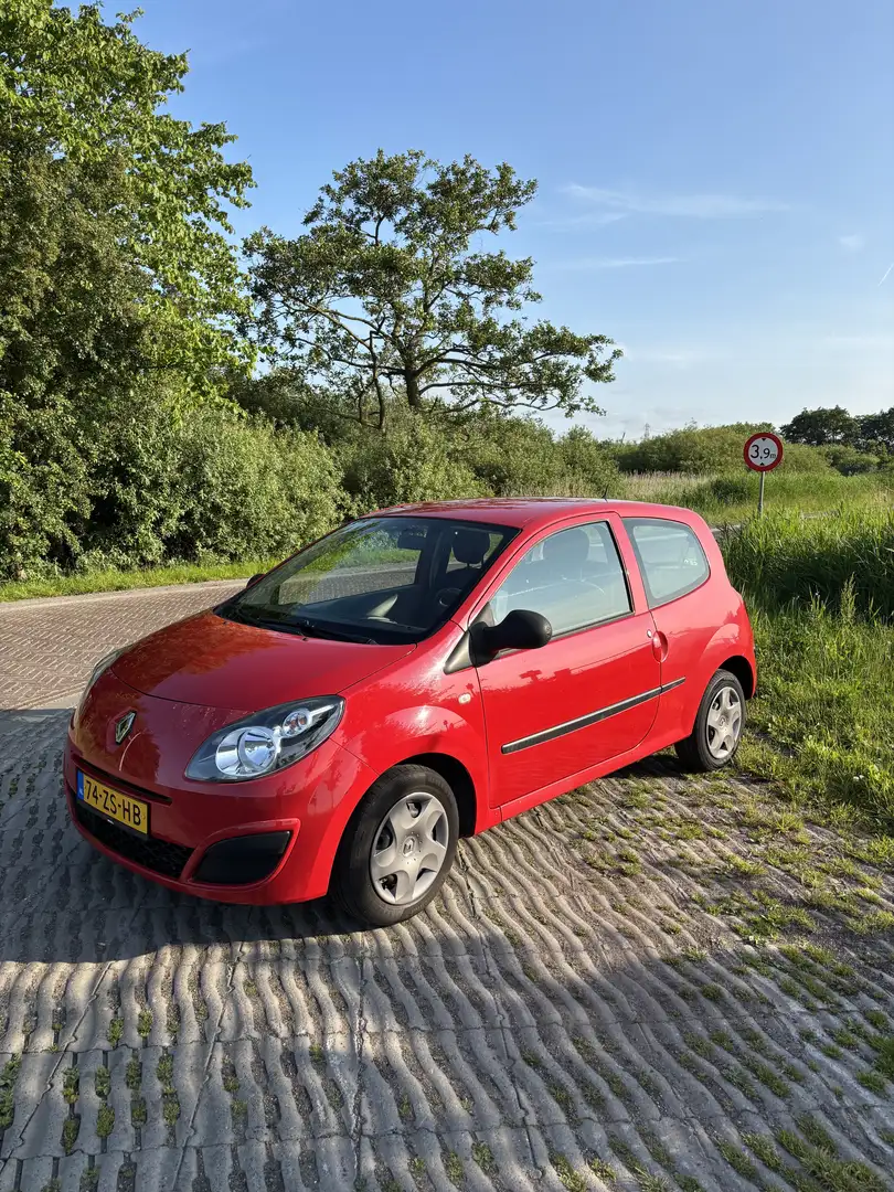 Renault Twingo 1.2 Authentique 2008 135000KM Rood - 1