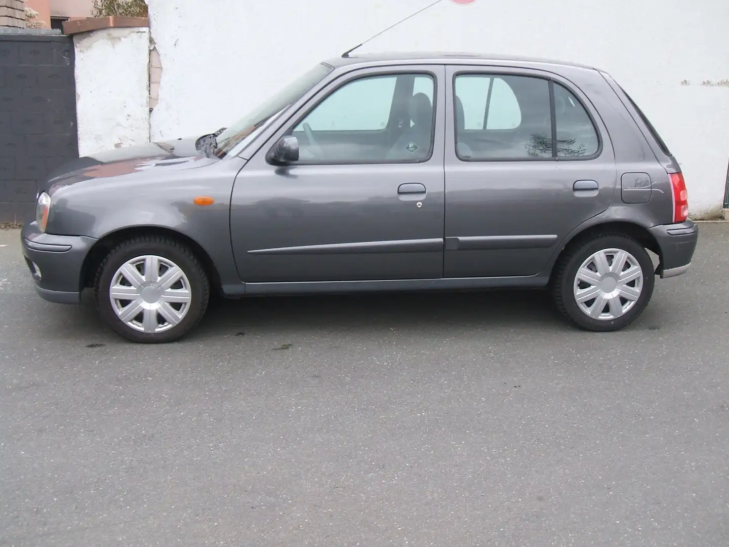 Nissan Micra *4/5-TÜRIG*Auf Wunsch-TÜV-ALLES-NEU*TOP-OK Šedá - 2