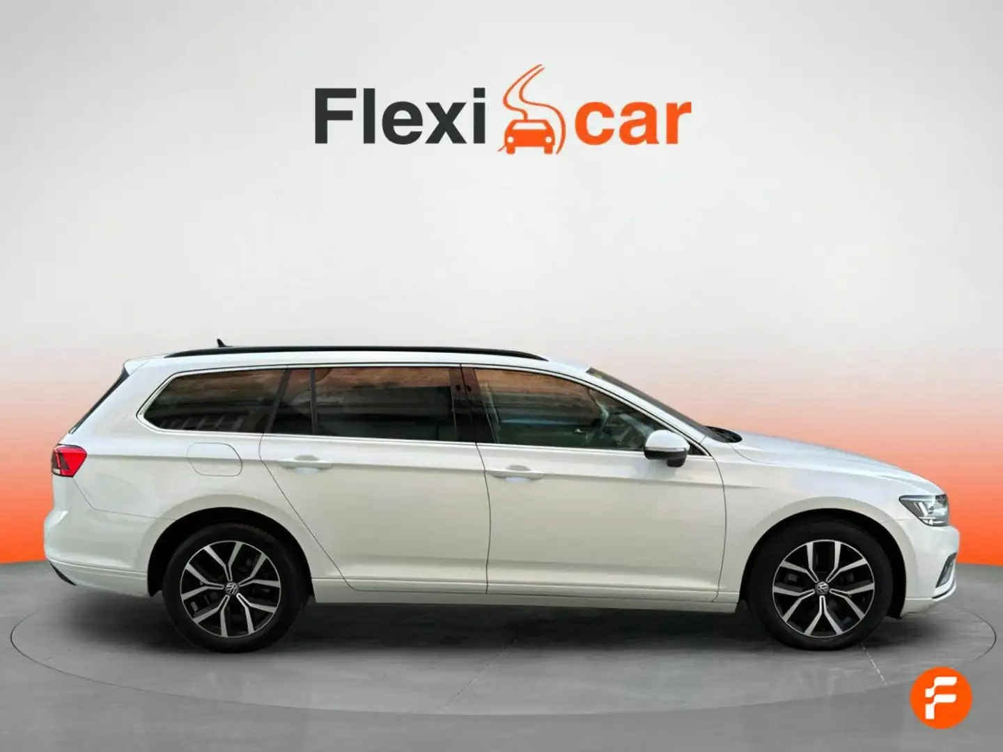 Volkswagen Passat Variant 2.0TDI EVO Executive DGS7 110kW Blanco - 2