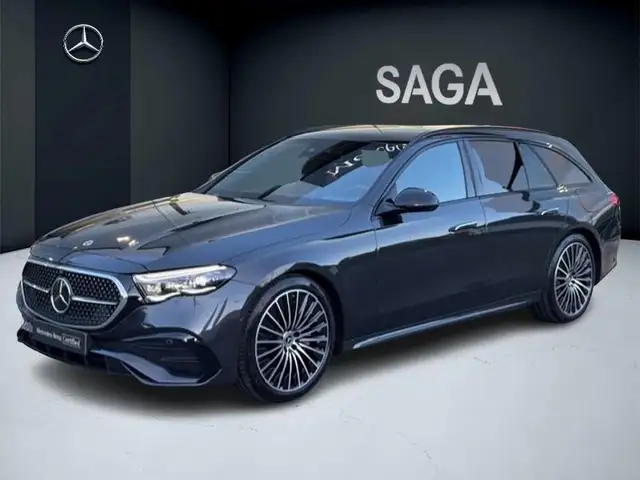 Mercedes-Benz E 300 e AMG Pack Night HyperScreen Pano