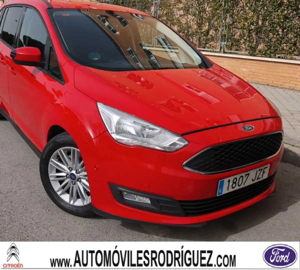 Ford Grand C-Max 1.0 EcoB. Auto-S&S Trend+ 125 Rojo - 1
