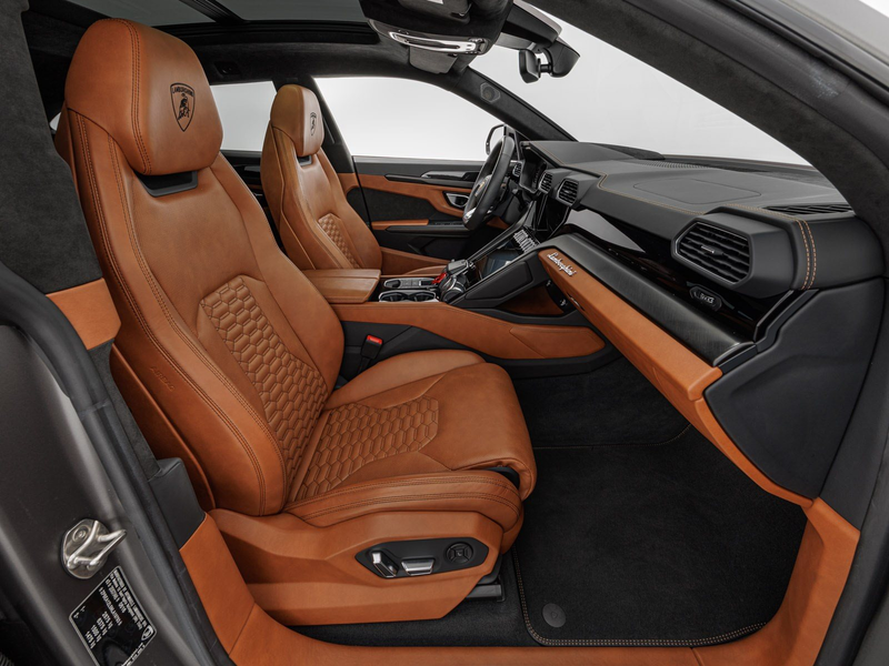 Lamborghini Urus — photo 9