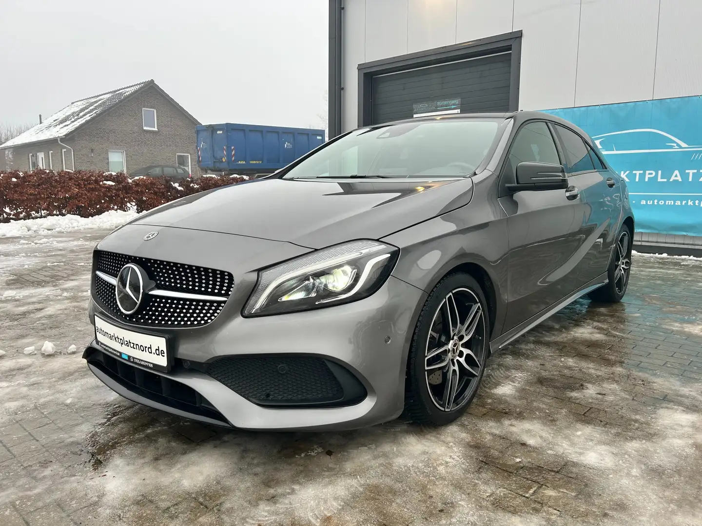 Mercedes-Benz A 250 A 250 4Matic AMG-Line DCT Gris - 1
