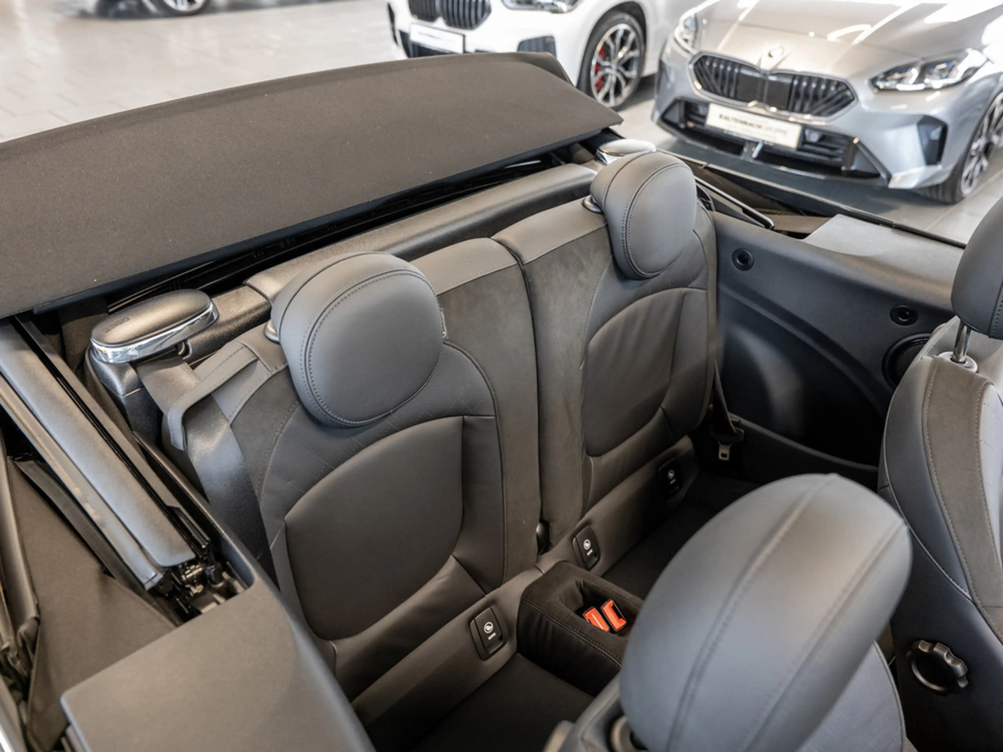 MINI Cooper S Cabrio Classic Trim FACEL. LED LEDER — photo 9