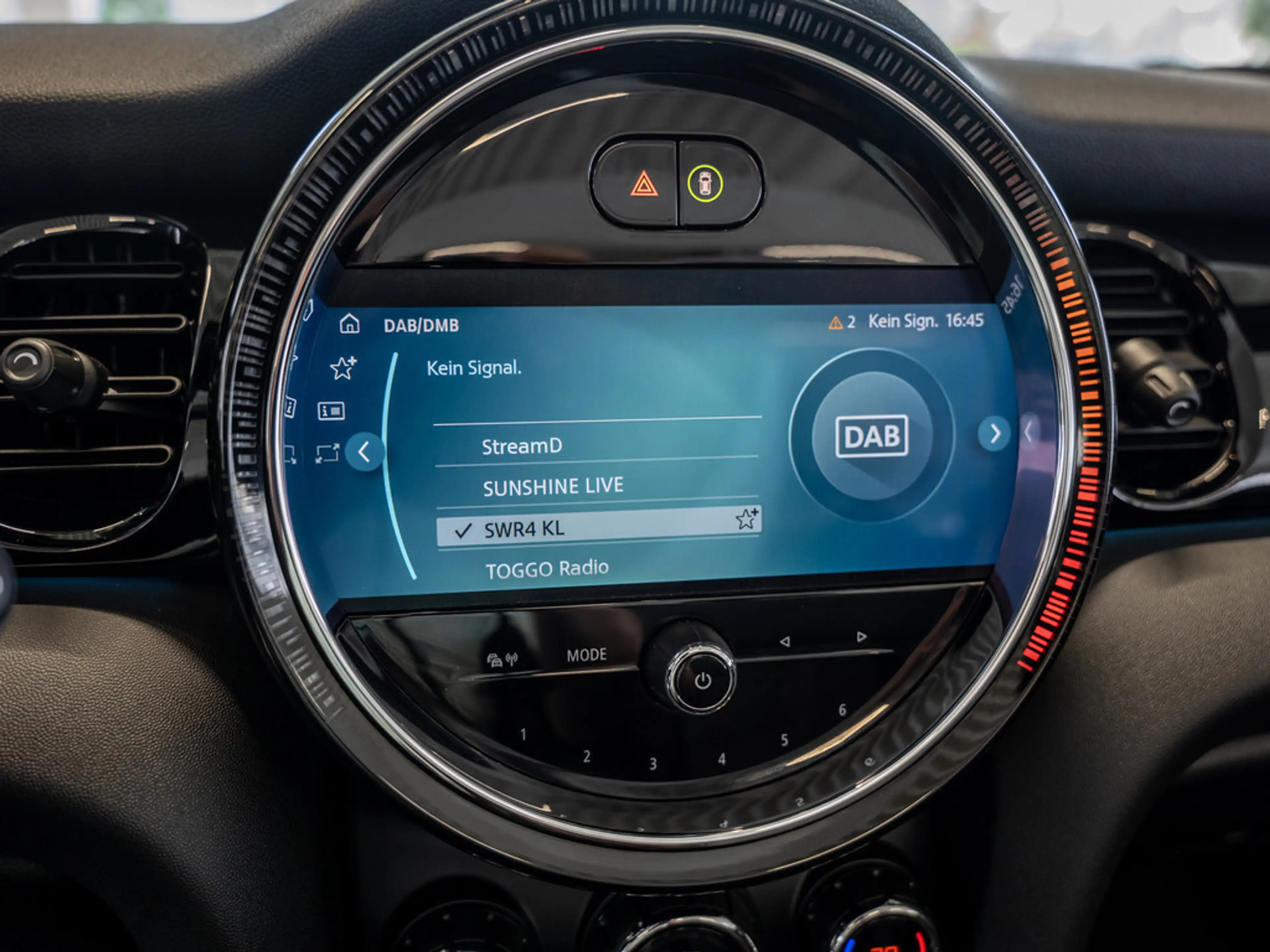 MINI Cooper S Cabrio Classic Trim FACEL. LED LEDER — photo 14