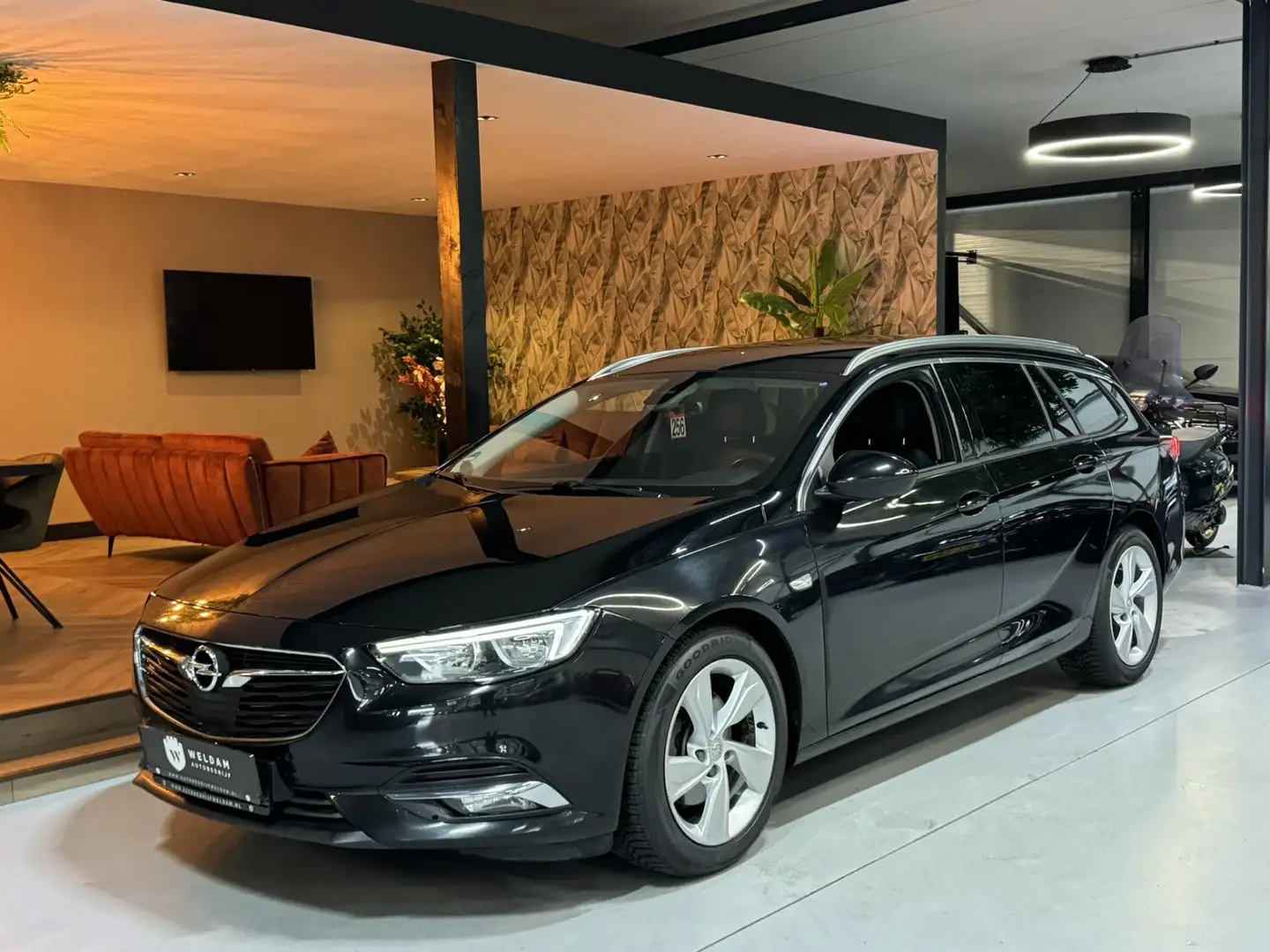 Opel Insignia Sports Tourer 1.5 Turbo Innovation Garantie Camera Zwart - 2