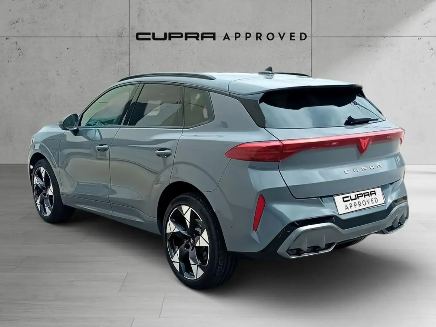 CUPRA Terramar 1.5 TSI e-Hybrid VZ 200kW DSG Gris - 2