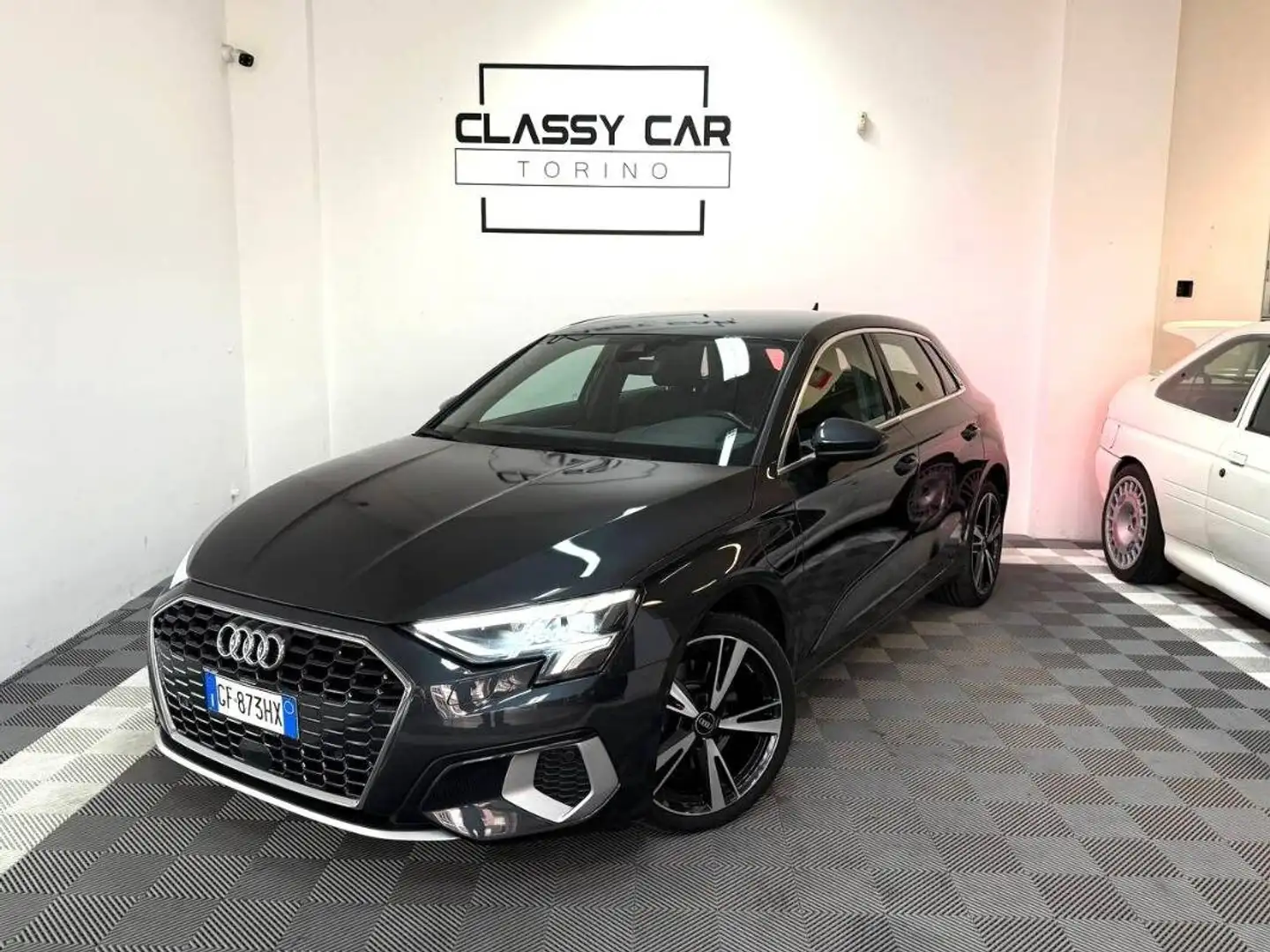 Audi A3 40 1.4 tfsi e S line edition s-tronic. PLUG-IN Grigio - 1