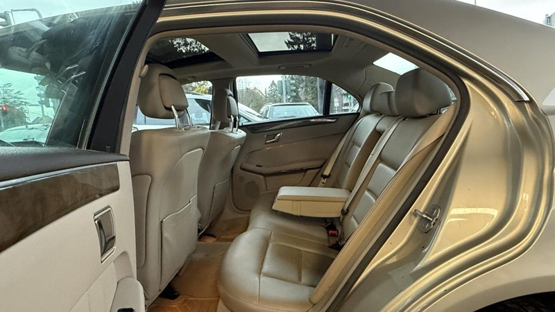 Mercedes-Benz E 220 CDI*Automatik*Pano*Xenon*Klima*Pdc* Klima — photo 10