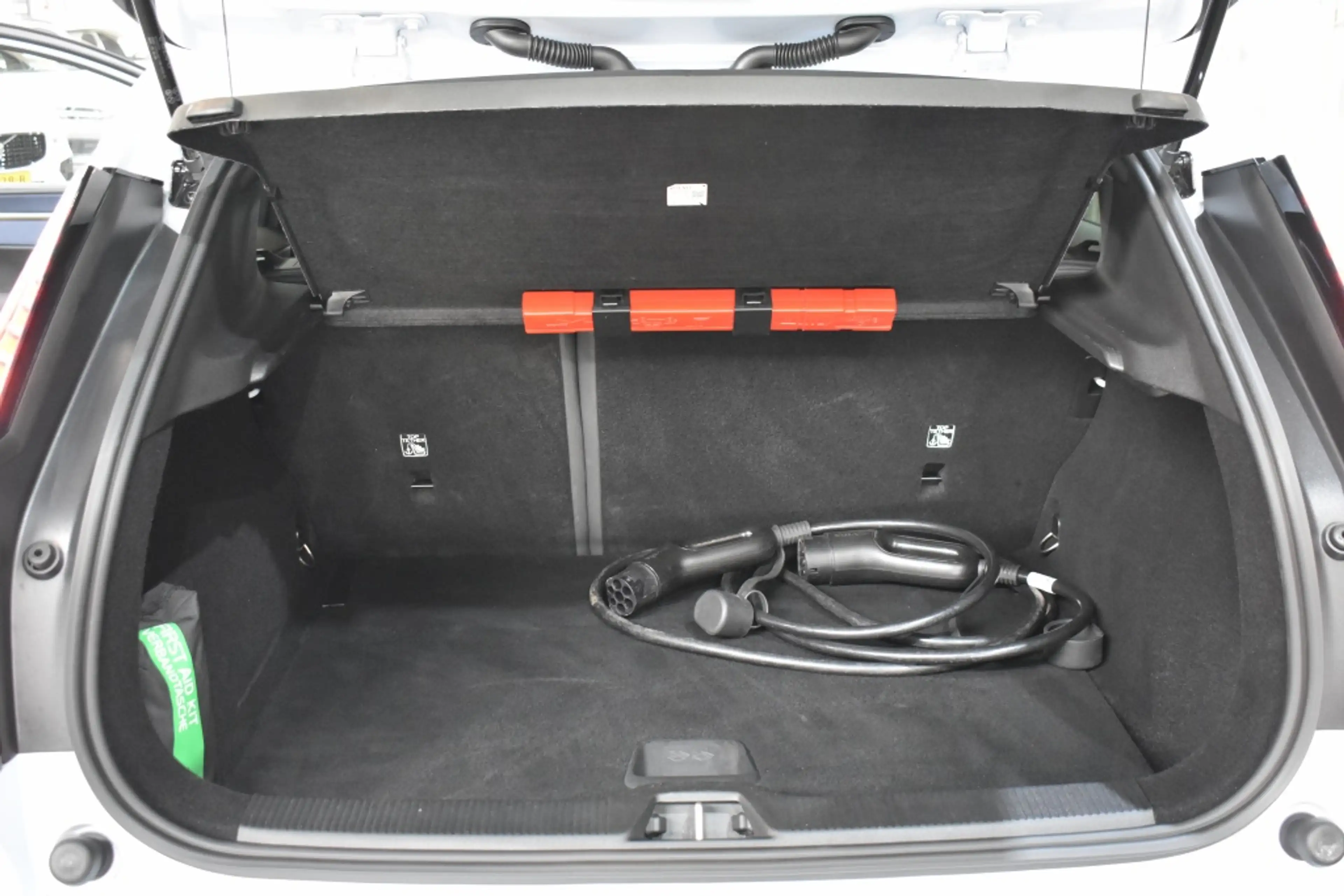 Volvo EX30 Single Motor Extended Core 69 kWh/271pk | Climate — photo 15