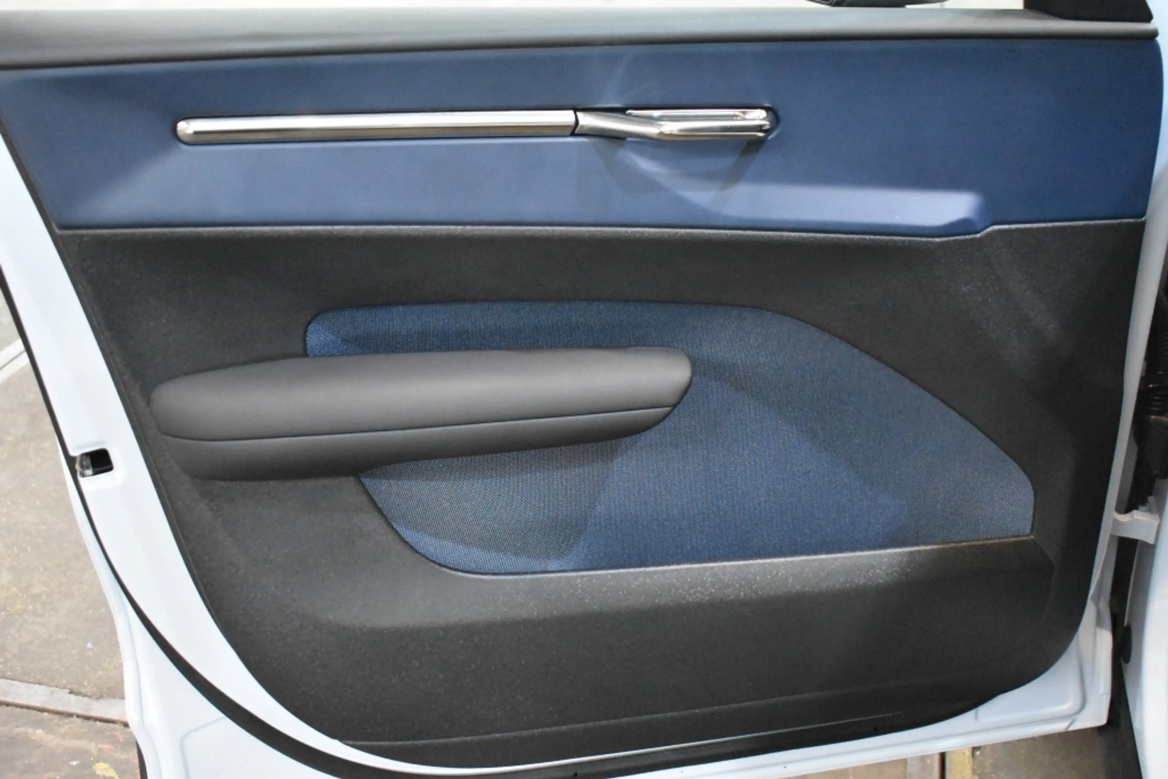 Volvo EX30 Single Motor Extended Core 69 kWh/271pk | Climate — photo 9