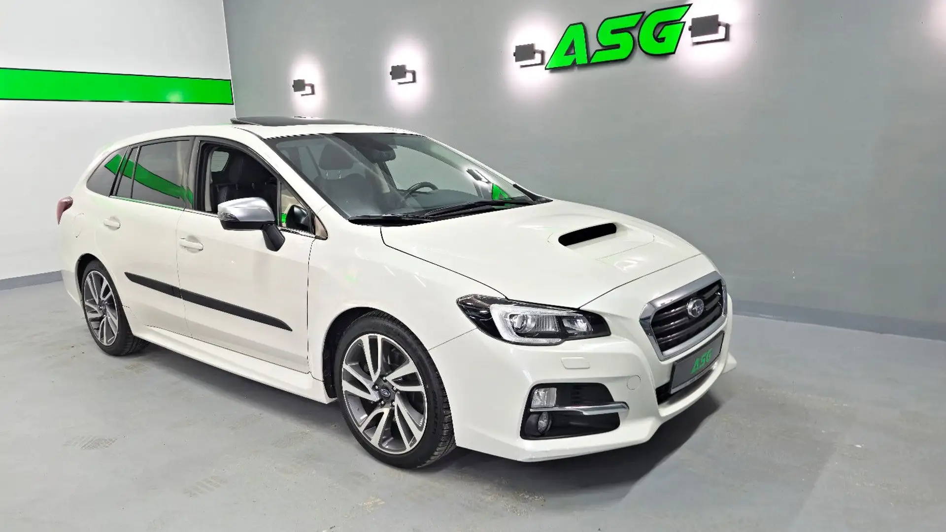 Subaru Levorg Sport 4x4 - Leder / Glasdach / Kamera Weiß - 1
