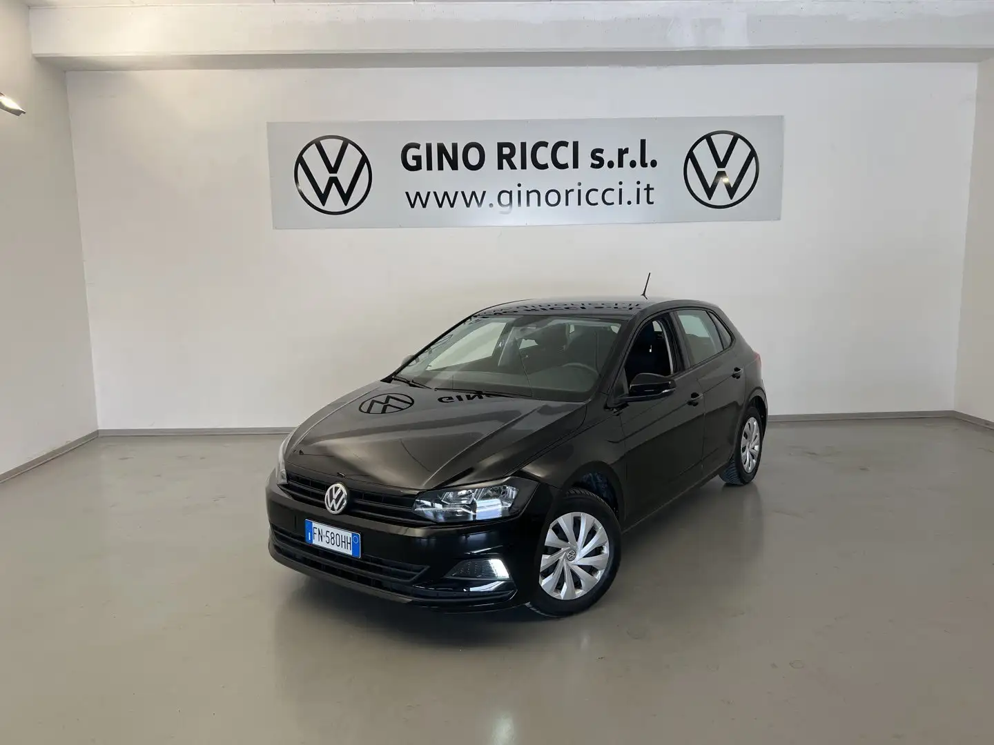 Volkswagen Polo 1.0 MPI 5p. Trendline BlueMotion Technology Nero - 1