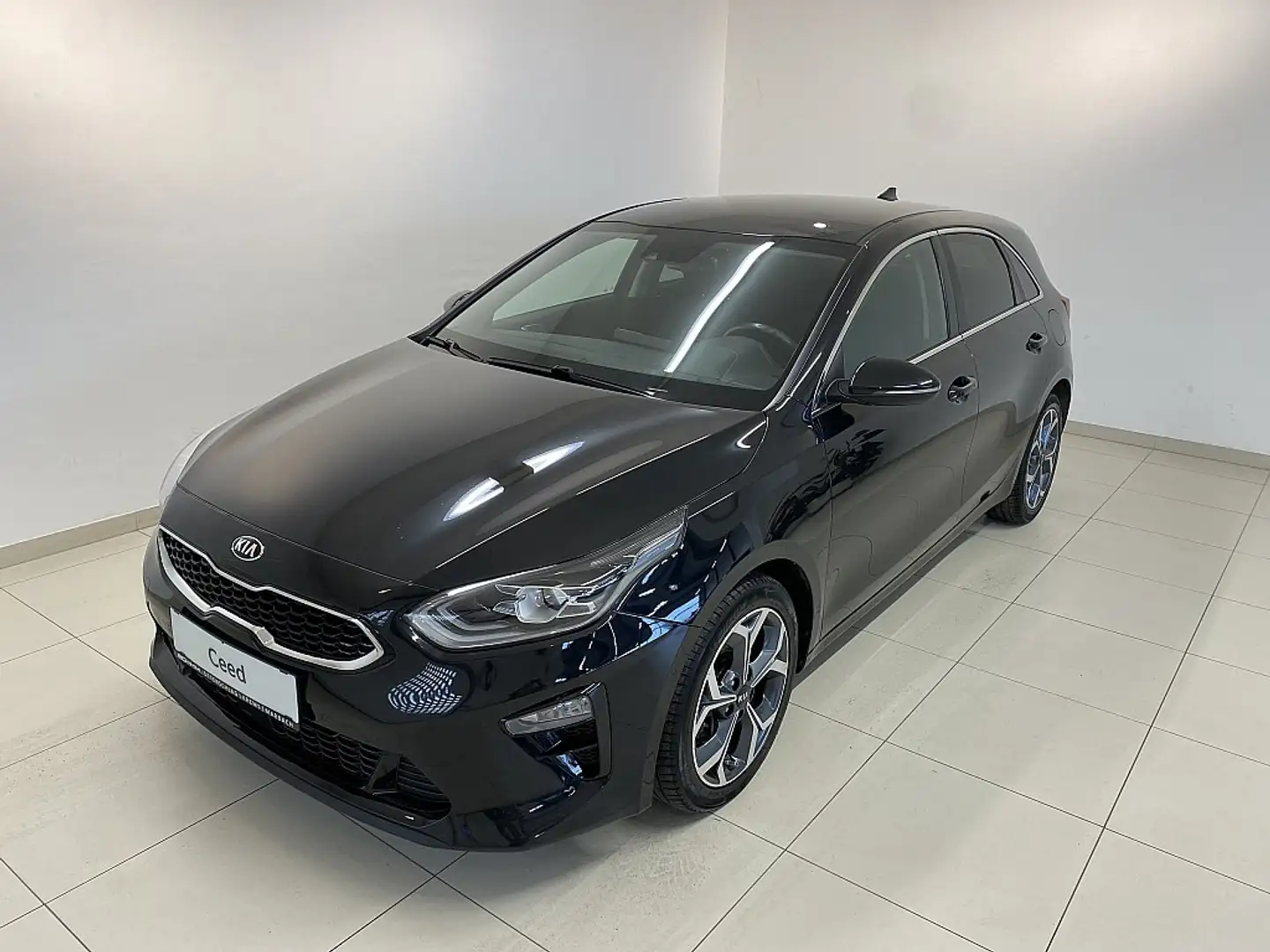 Kia Ceed / cee'd ceed  Platin-Ausstattung  136PS.DCT7 Negro - 1